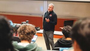 Jeff Pollack, Lynn T. Clark II Distinguished Professor of Entrepreneurship, teaching a group of students.